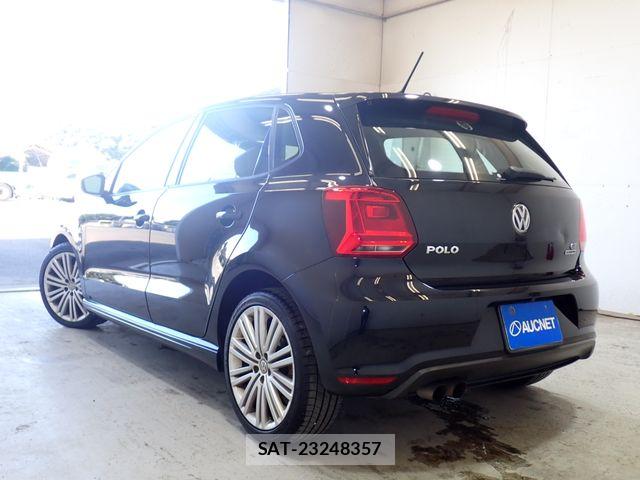 VolksWagen POLO 2015-08 8528223-2