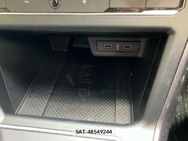 VolksWagen POLO 2022-03 8528225-19