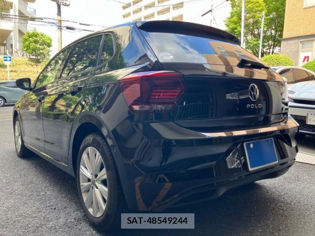 VolksWagen POLO 2022-03 8528225-3