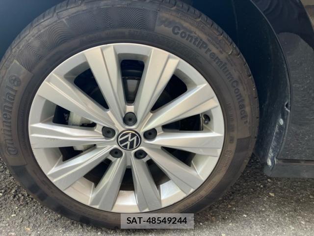 VolksWagen POLO 2022-03 8528225-8