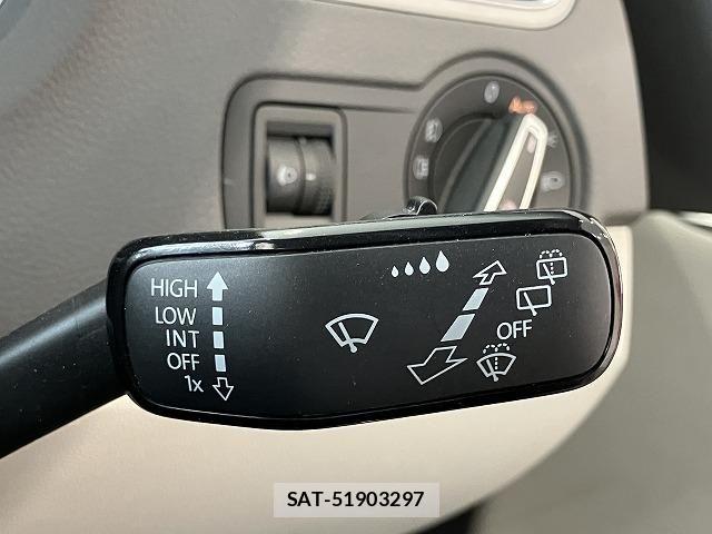 VolksWagen POLO 2017-03 8528227-5