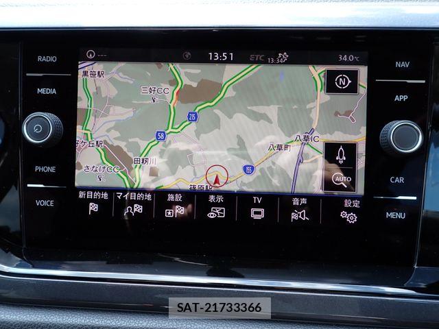 VolksWagen POLO 2018-04 8564100-11