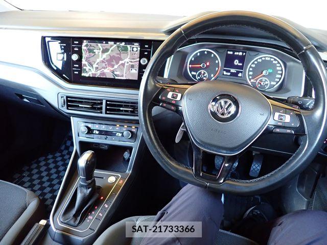 VolksWagen POLO 2018-04 8564100-17