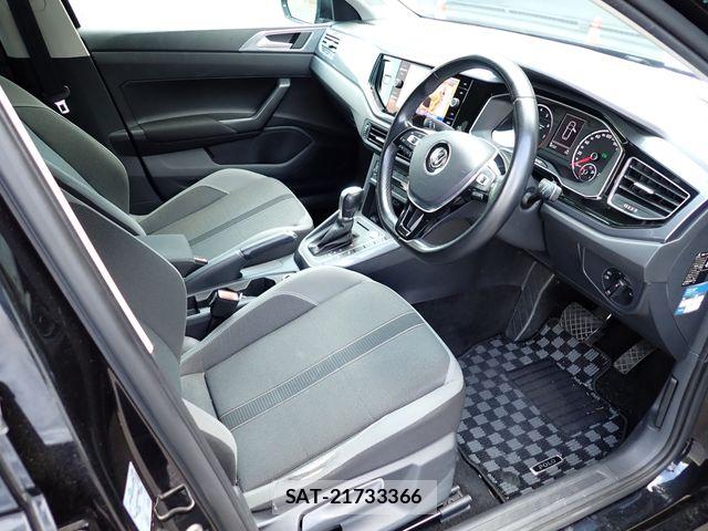 VolksWagen POLO 2018-04 8564100-1
