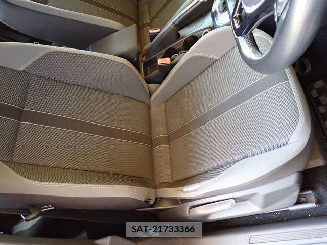 VolksWagen POLO 2018-04 8564100-21
