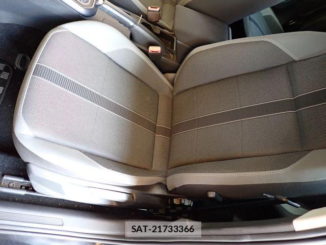 VolksWagen POLO 2018-04 8564100-22