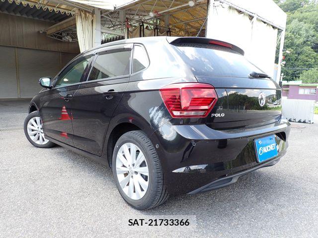 VolksWagen POLO 2018-04 8564100-2