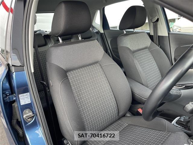 VolksWagen POLO 2017-08 8564107-14