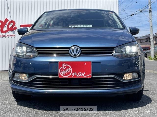 VolksWagen POLO 2017-08 8564107-17