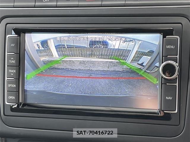 VolksWagen POLO 2017-08 8564107-6