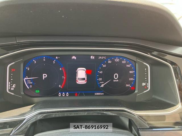 VolksWagen POLO 2020-08 8564104-17