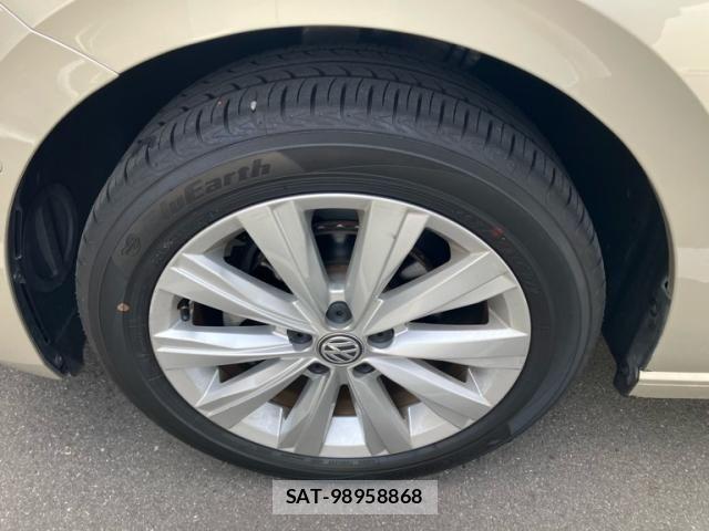 VolksWagen POLO 2019-07 8564103-13