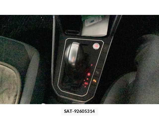 VolksWagen POLO 2019-09 8564105-15
