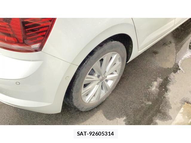 VolksWagen POLO 2019-09 8564105-2