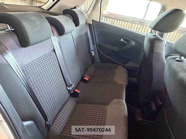 VolksWagen POLO 2017-07 8629769-15