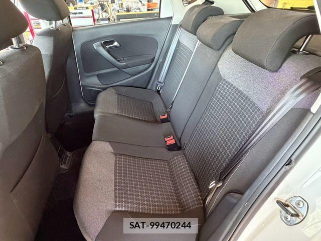 VolksWagen POLO 2017-07 8629769-16