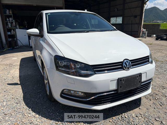 VolksWagen POLO 2017-07 8629769-2