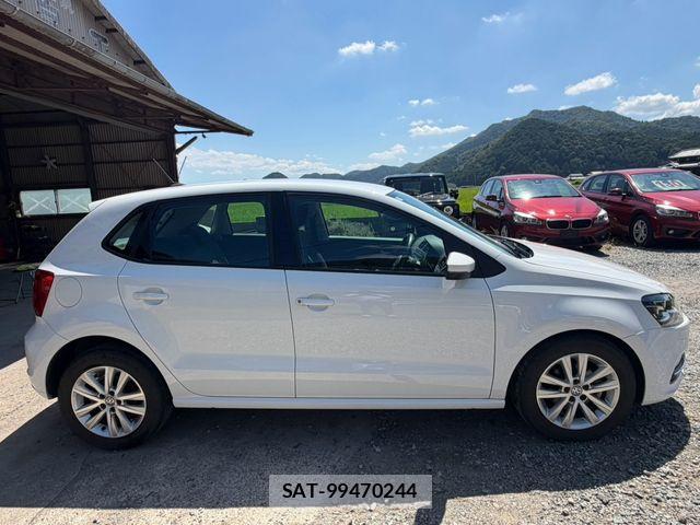 VolksWagen POLO 2017-07 8629769-3