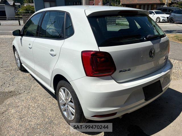 VolksWagen POLO 2017-07 8629769-7