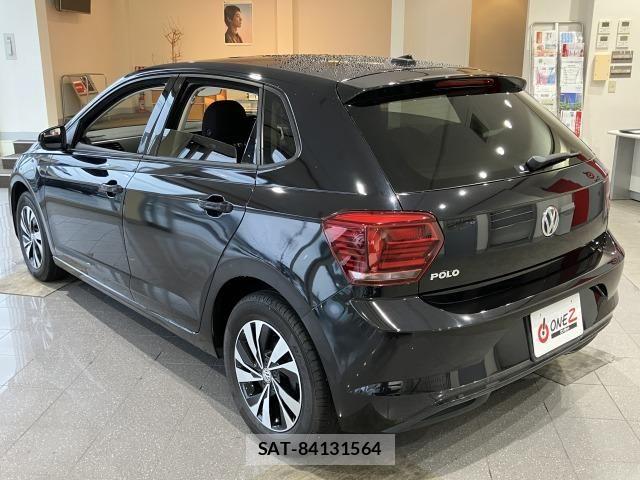 VolksWagen POLO 2018-06 8629759-12