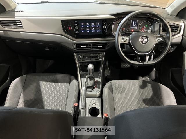 VolksWagen POLO 2018-06 8629759-1
