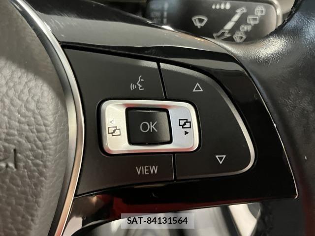 VolksWagen POLO 2018-06 8629759-5