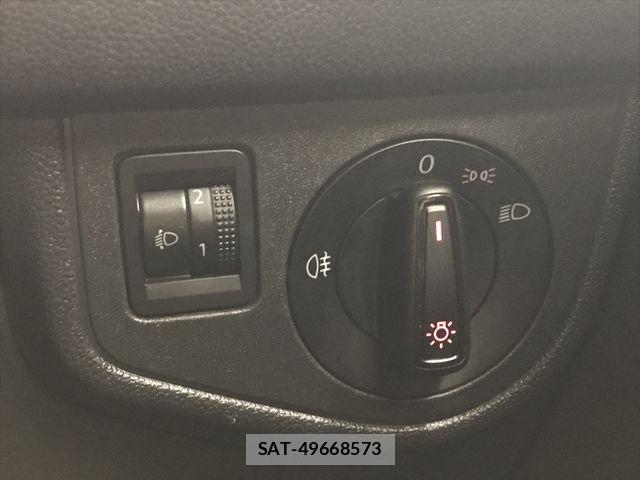VolksWagen POLO 2019-11 8629761-24