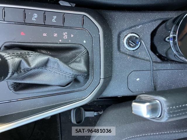 VolksWagen POLO 2020-03 8629760-16
