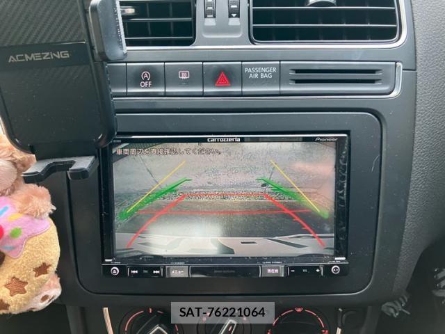 VolksWagen POLO 2016-06 8629768-26