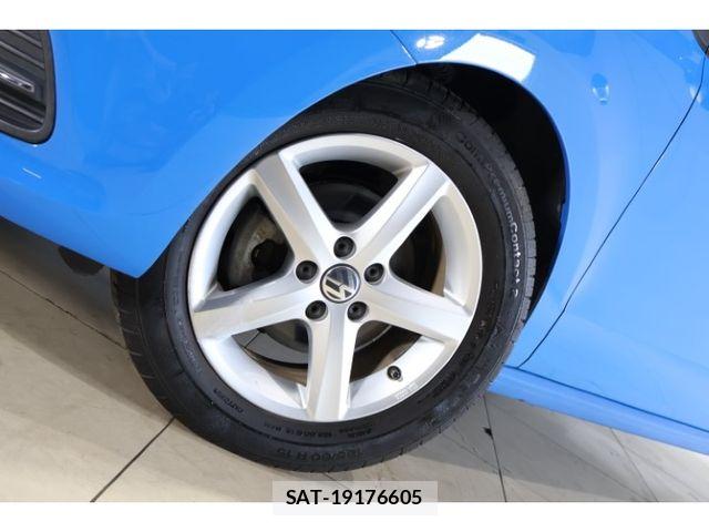VolksWagen POLO 2015-08 8629758-13