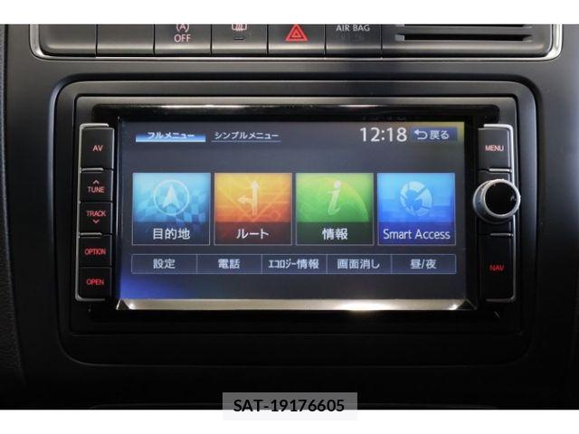VolksWagen POLO 2015-08 8629758-24
