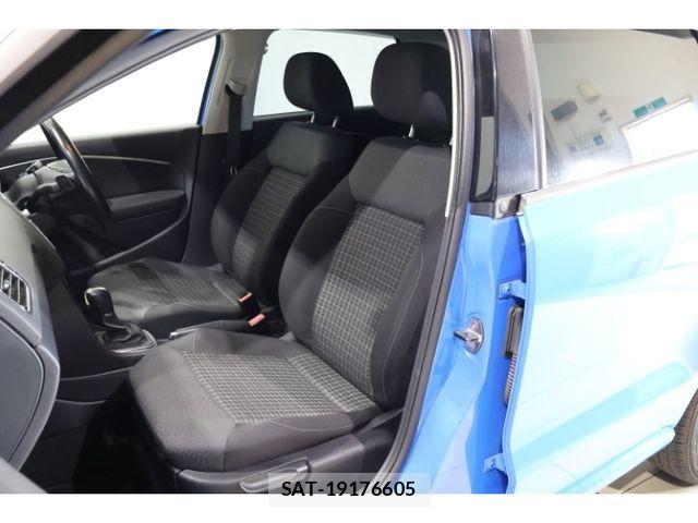 VolksWagen POLO 2015-08 8629758-3