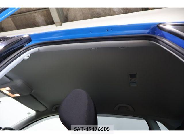 VolksWagen POLO 2015-08 8629758-5