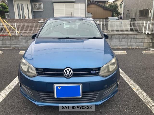 VolksWagen POLO 2013-09 8667152-0
