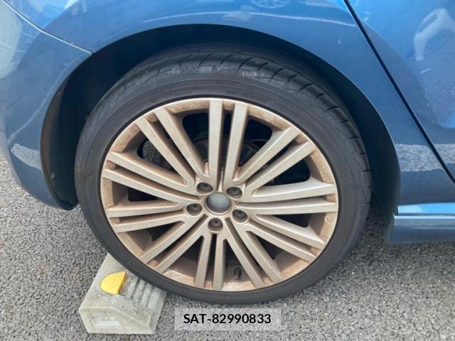 VolksWagen POLO 2013-09 8667152-10