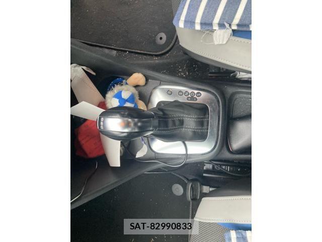 VolksWagen POLO 2013-09 8667152-23