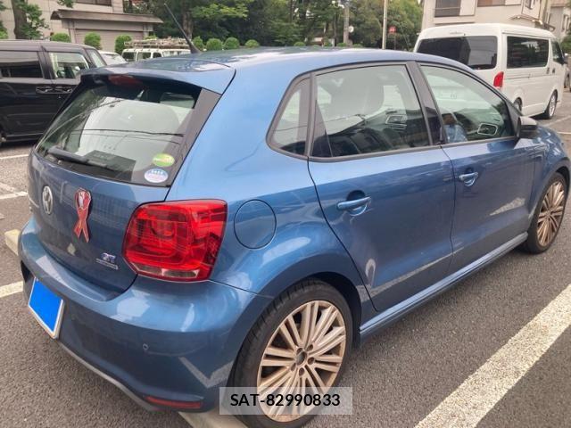 VolksWagen POLO 2013-09 8667152-5