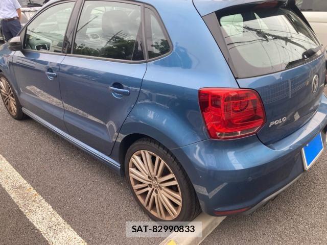 VolksWagen POLO 2013-09 8667152-6