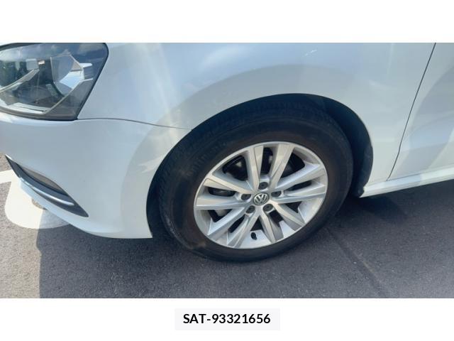 VolksWagen POLO 2016-10 8662421-3