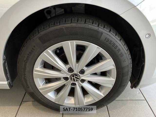 VolksWagen POLO 2022-03 8662417-19