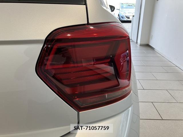 VolksWagen POLO 2022-03 8662417-23