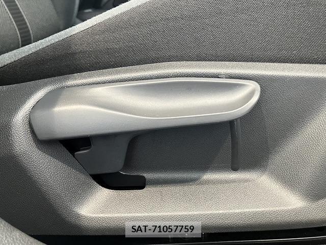 VolksWagen POLO 2022-03 8662417-27