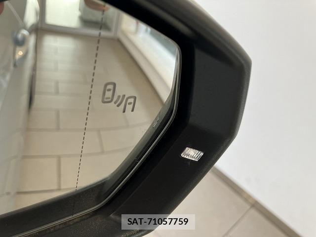 VolksWagen POLO 2022-03 8662417-6