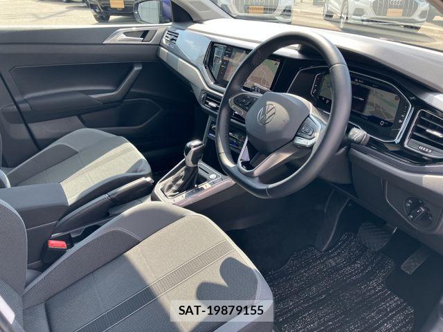 VolksWagen POLO 2022-10 8662419-9