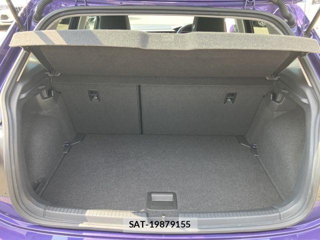 VolksWagen POLO 2022-10 8662419-15