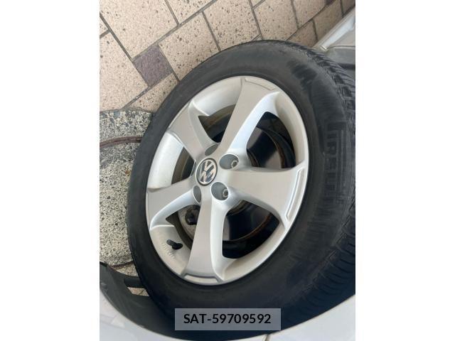 VolksWagen POLO 2013-09 8662423-1