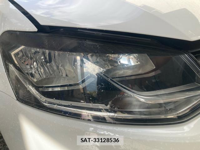 VolksWagen POLO 2014-08 8662425-11