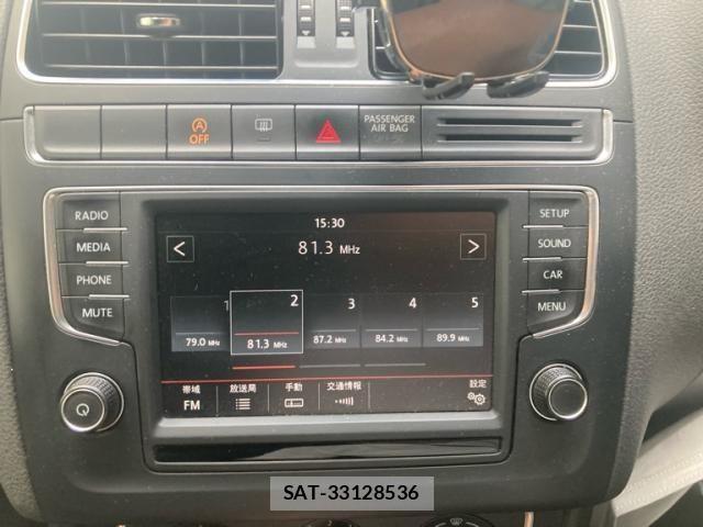 VolksWagen POLO 2014-08 8662425-13