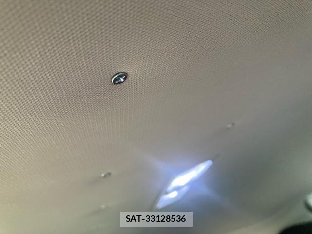 VolksWagen POLO 2014-08 8662425-22