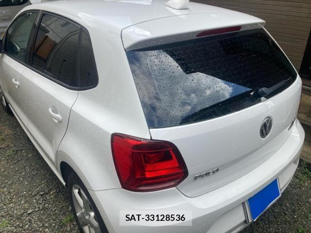 VolksWagen POLO 2014-08 8662425-2
